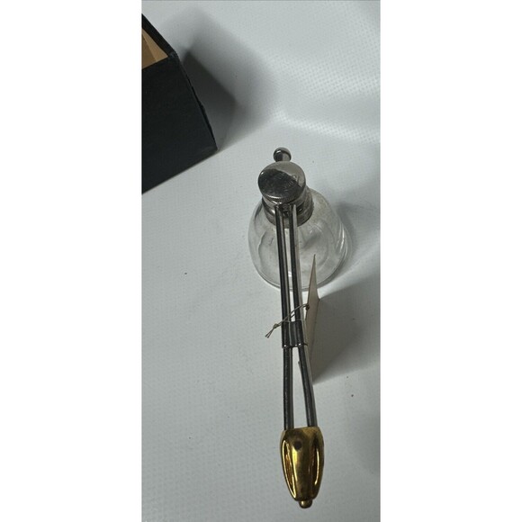 DeVilbiss  No 18 Traveler's Atomizer Glass Spray Bottle In Original Box NO Bulb - Picture 3 of 15